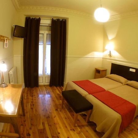 Hostal Canovas Hotell Cuenca  Eksteriør bilde